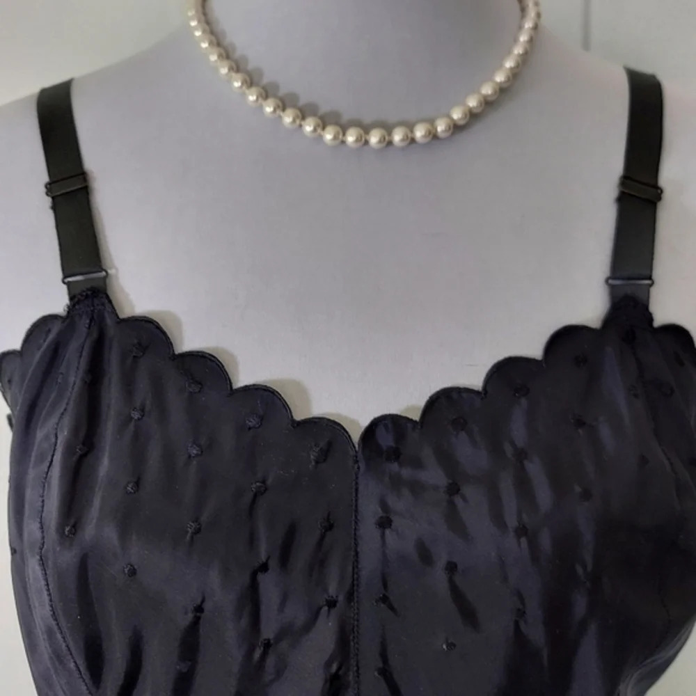 Vintage Black Barbizon Candie Tafredda Scalloped Edges Sexy Unique‎ Slip Dress - Picture 11 of 16